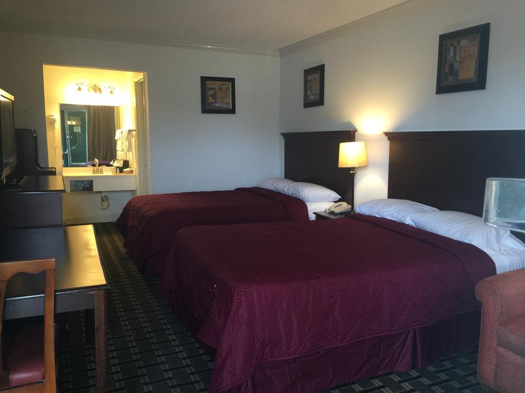 Houston Inn And Suites Luaran gambar